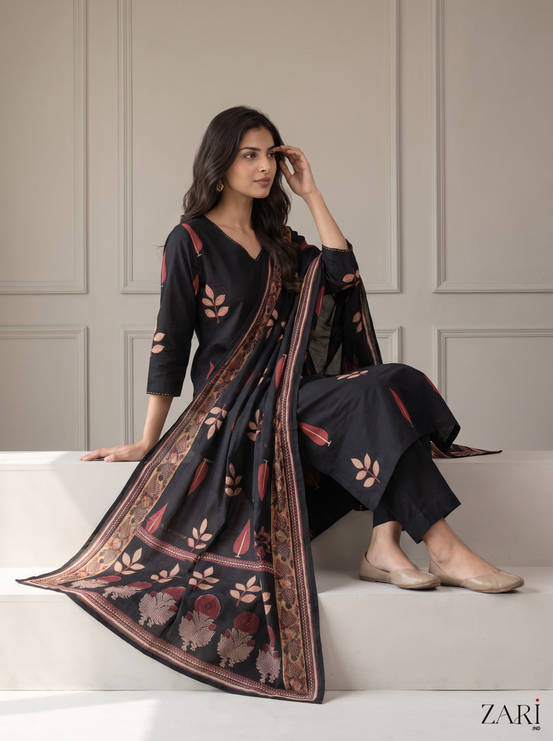 Black Leaf Print Cotton Kurta Set