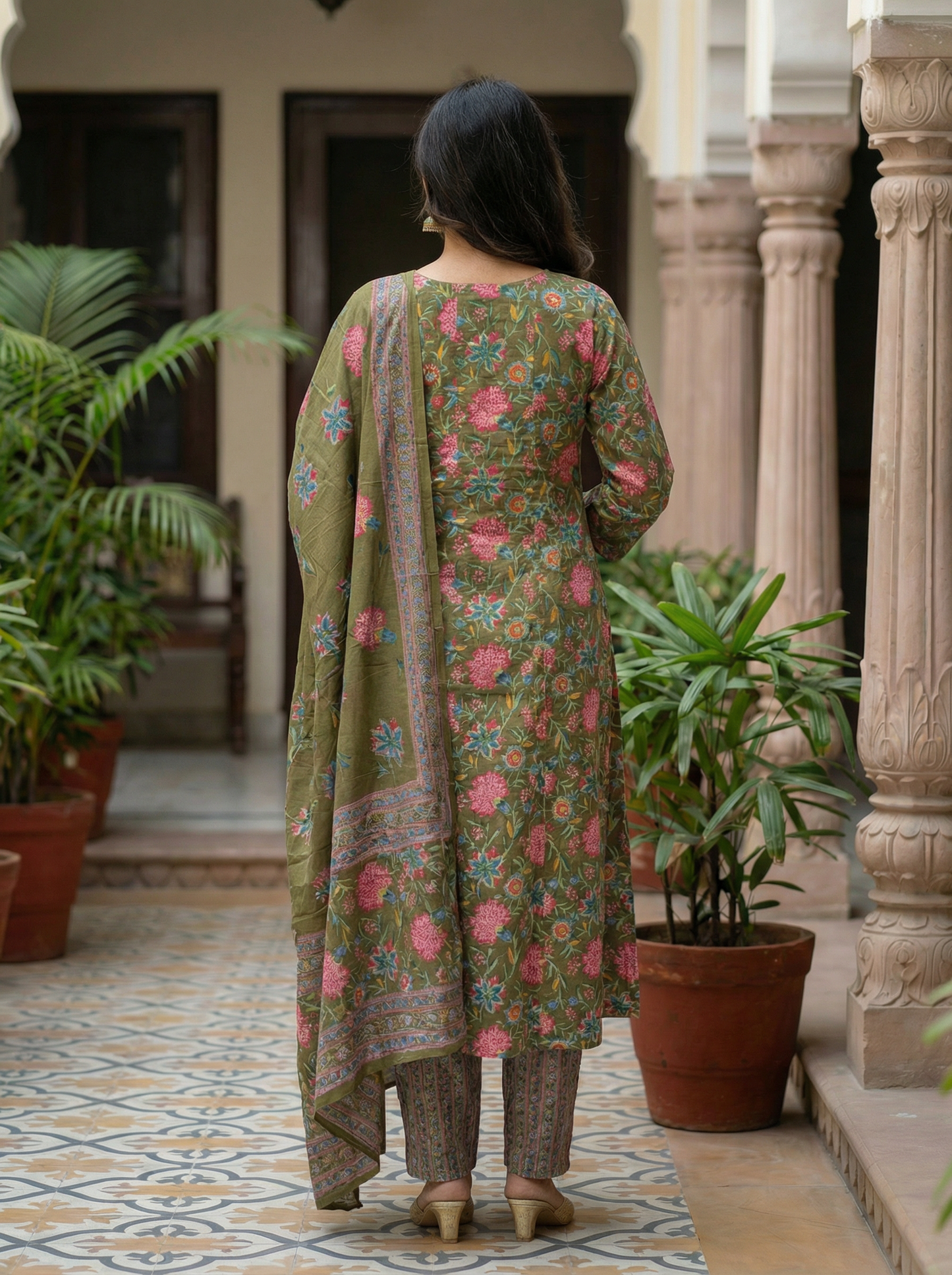 Olive Green with pink floral Embroidered Kurta set & Dupatta   14701-4
