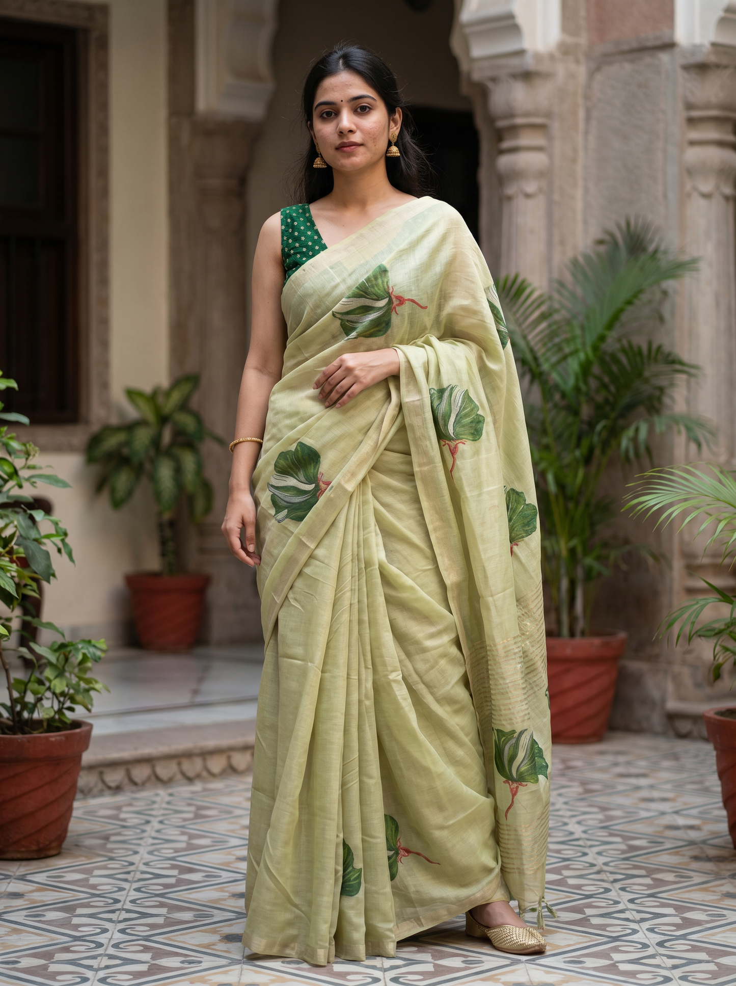 Ivory colored Chiffon saree