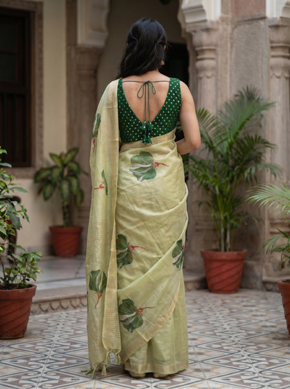 Ivory colored Chiffon saree