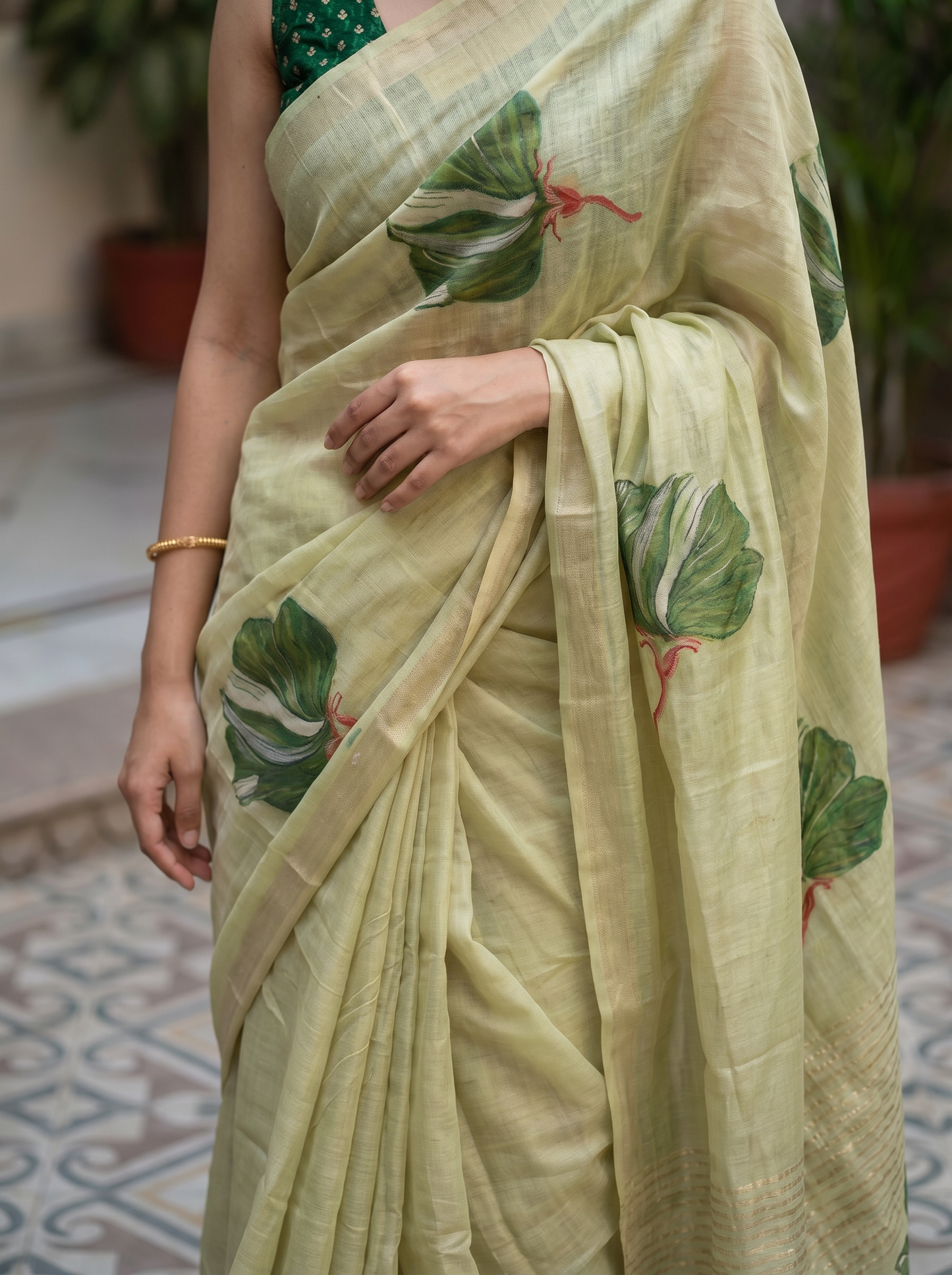 Ivory colored Chiffon saree