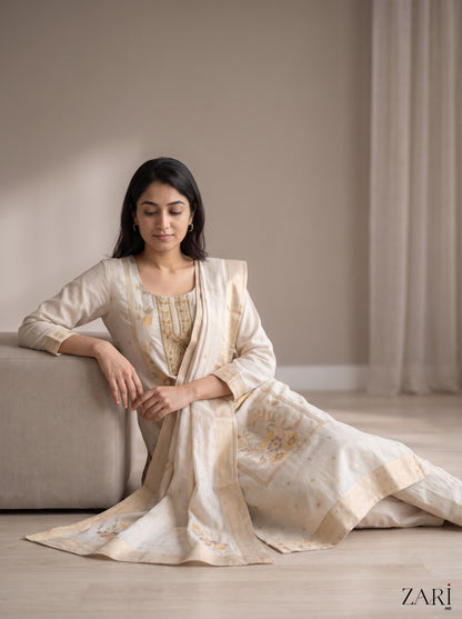 Ivory Gold Zari Kurta Set with Dupatta