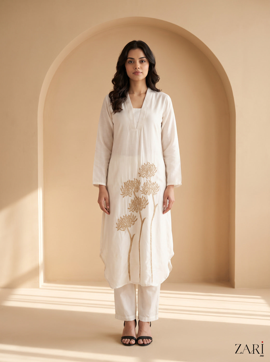 Ivory kurta with golden floral embroidery